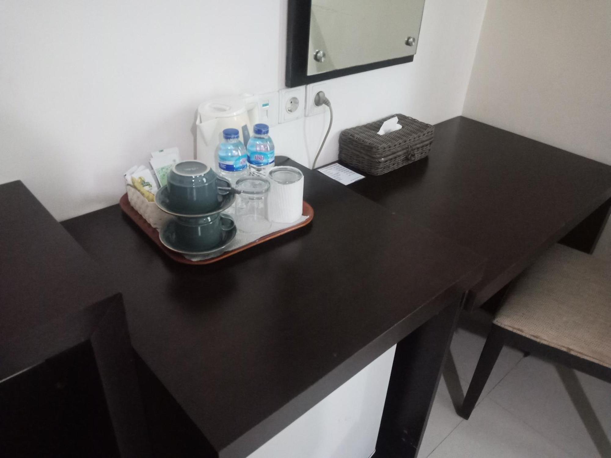 Manise Hotel Ambon Buitenkant foto