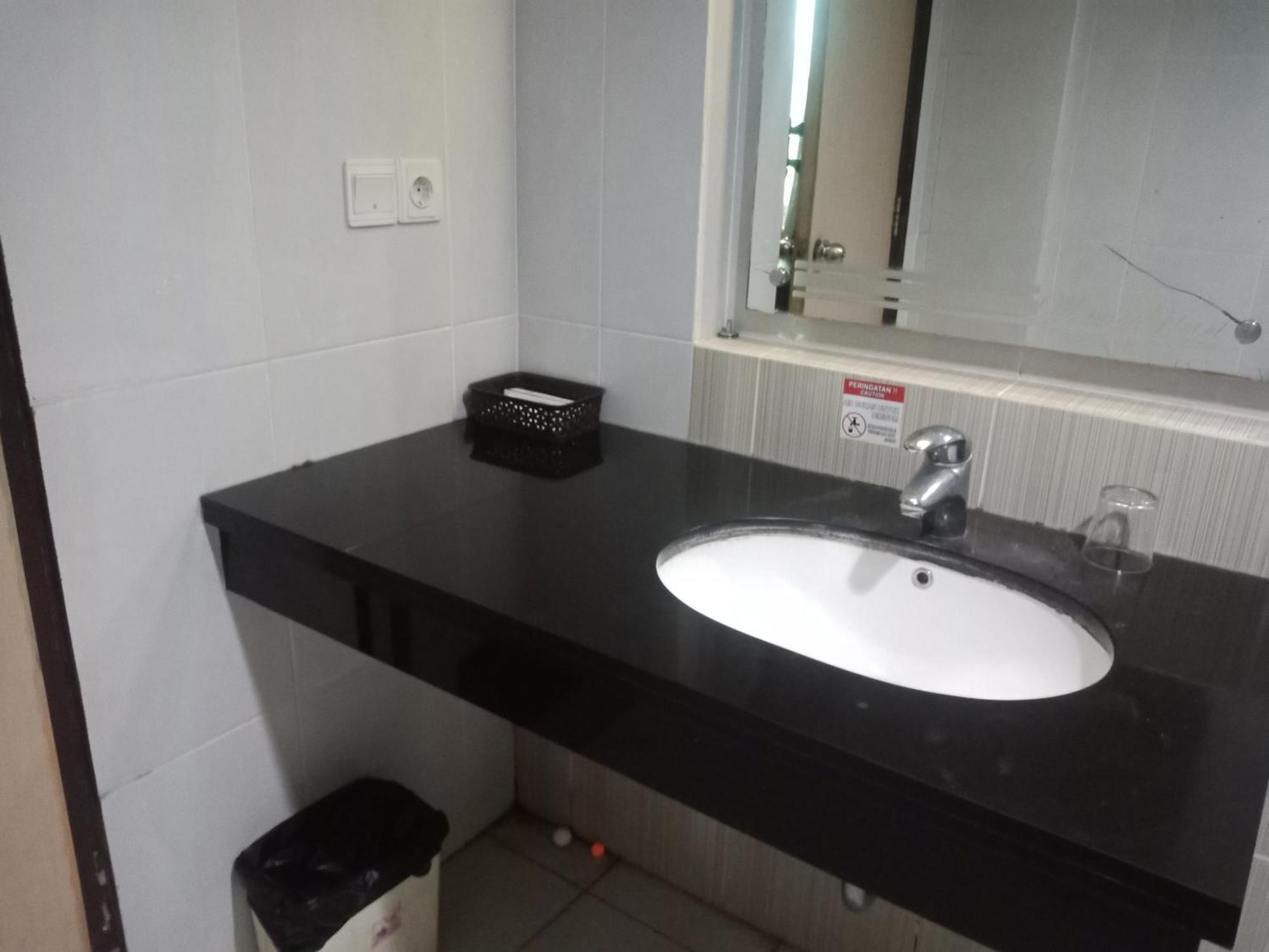 Manise Hotel Ambon Buitenkant foto